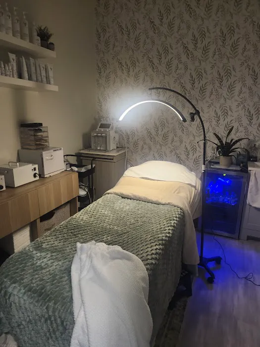 Esthetics With Yesi Picture 1