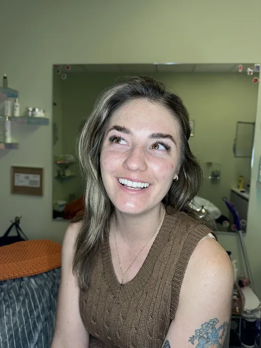 Ivory's Haus of Beauty Picture 5