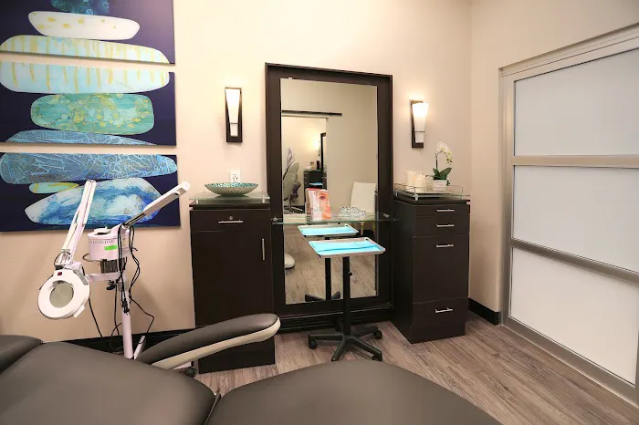 MidTown Medical Aesthetics Picture 1