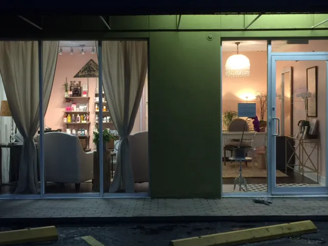 Kelly Jimenez, Licensed Esthetician Picture 2