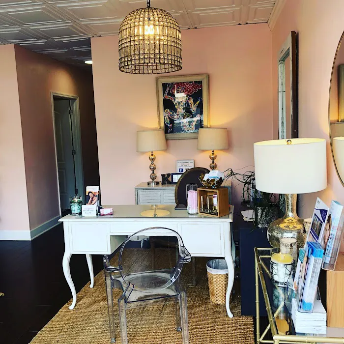 Kelly Jimenez, Licensed Esthetician Picture 9