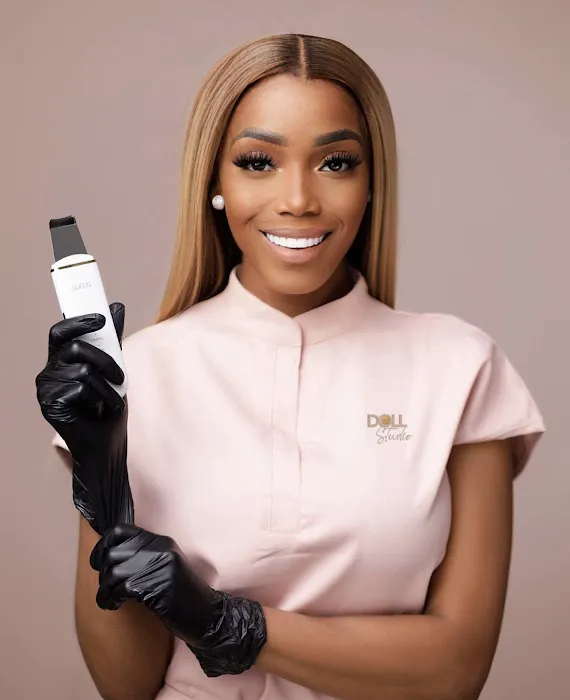 Doll Studio Picture 5