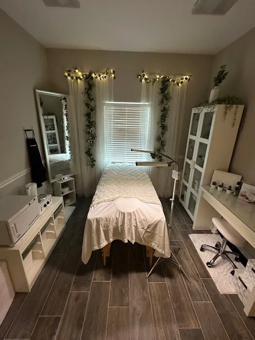 Esthetics By Roxx Picture 1