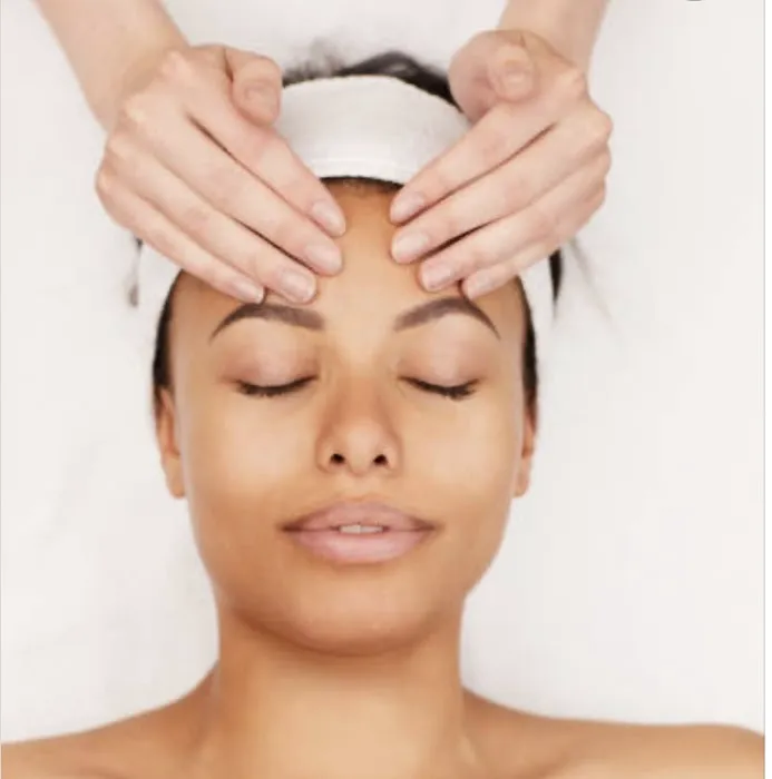 AESTHETICS BY CHRISTINA Picture 4