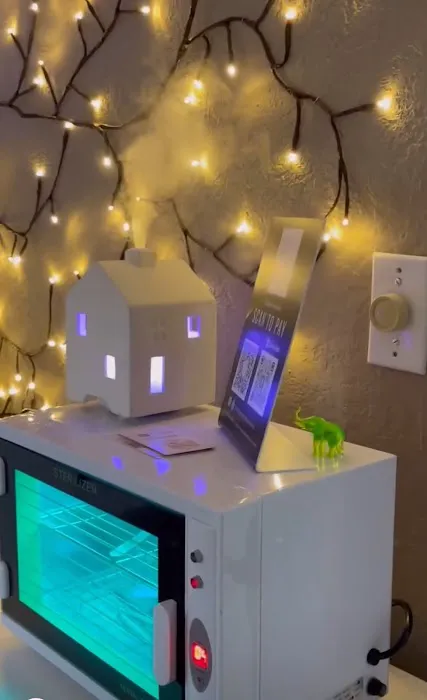 The Aesthetics Bar Picture 6