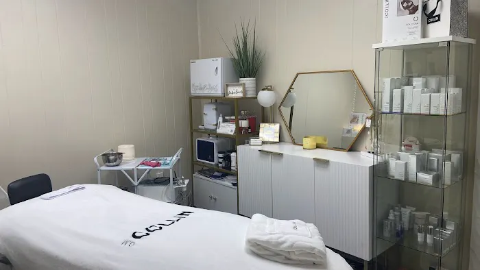 Skinthetics Glow Spa Picture 3