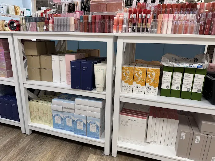 Korean Beauty Paradise Picture 5