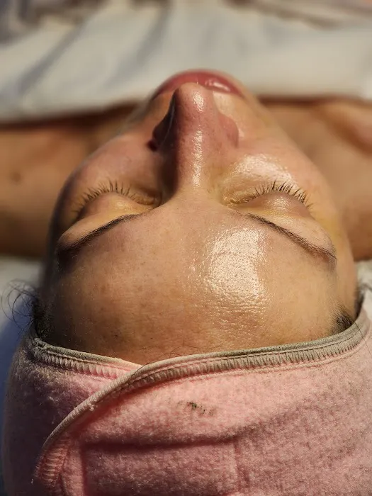 SJS ESSENTIAL SKINZ Picture 5