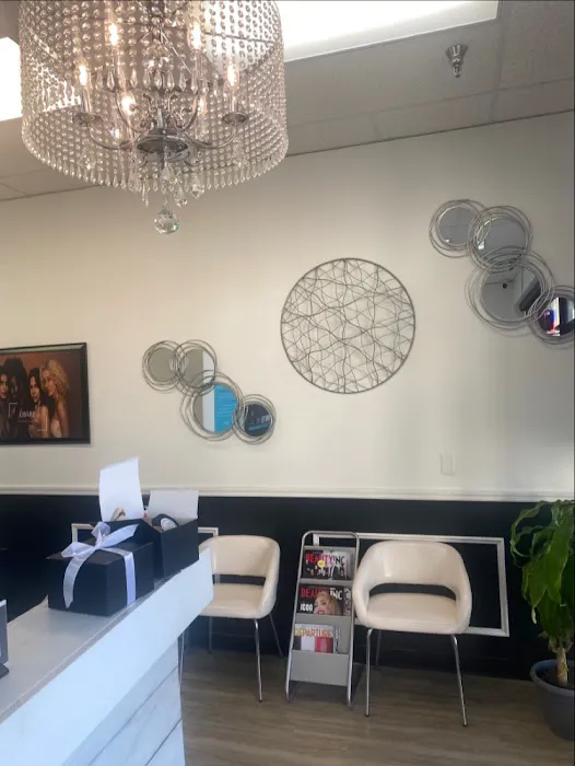 UBARE SKINCARE - LASH, WAX, BROW, FACIAL Picture 8