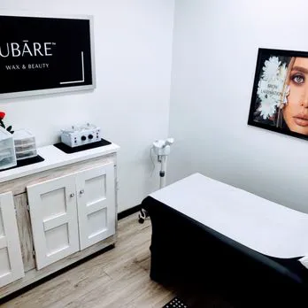 UBARE SKINCARE - LASH, WAX, BROW, FACIAL Picture 5