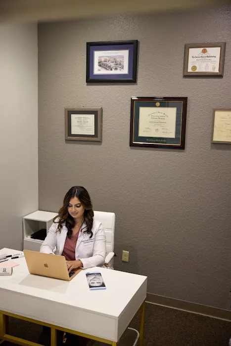 Oculofacial Surgery and Cosmetic Laser Institute Picture 2