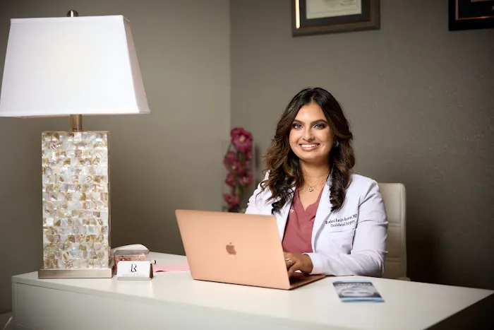 Oculofacial Surgery and Cosmetic Laser Institute Picture 3