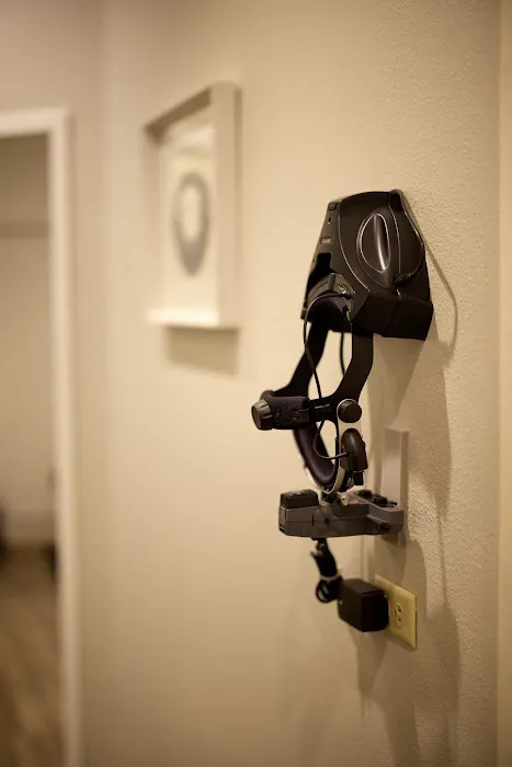 Oculofacial Surgery and Cosmetic Laser Institute Picture 7