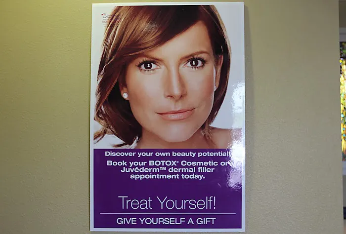 Albergo Dermatology Picture 4