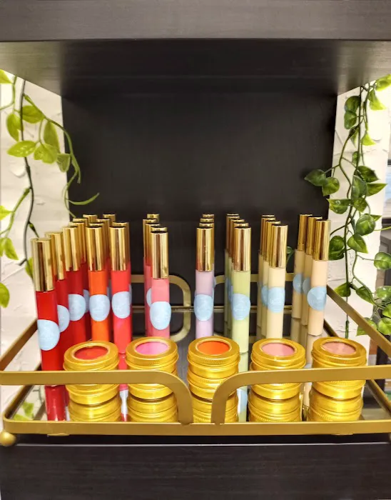 Divine natural Spa Picture 6