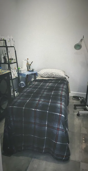 WE Skincare Picture 3