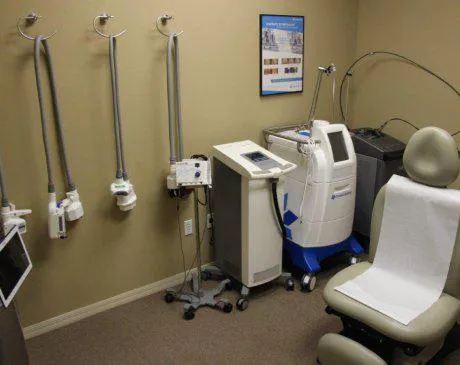 Unique Dermatology & Wellness Center: Dyan Harvey, DO Picture 4