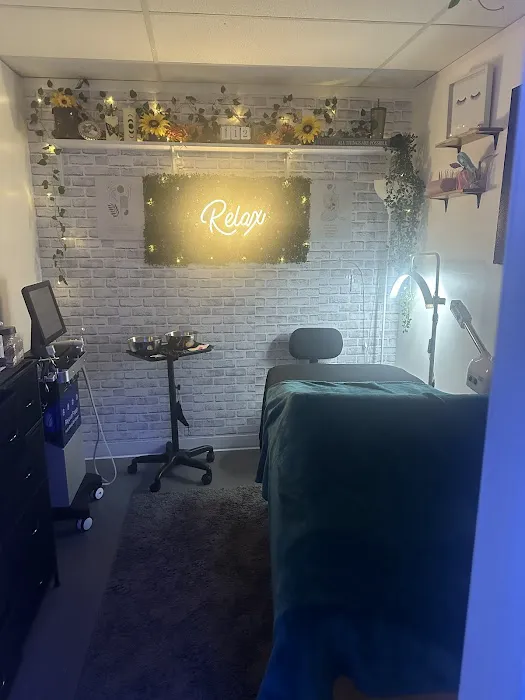 Rea of Sunshine Aesthetics llc Picture 2