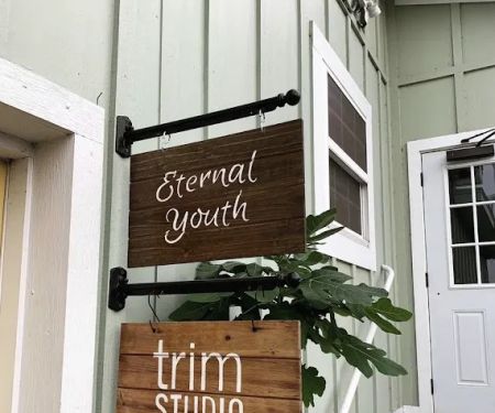 Eternal Youth Plasma Skin Tightening Therapy