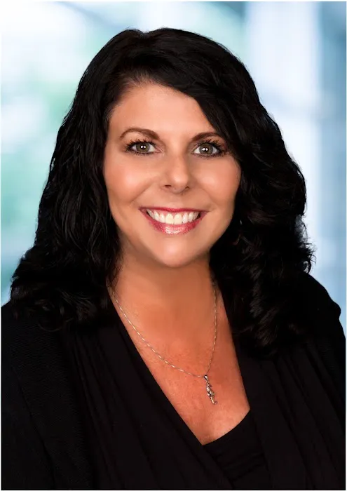 Treasa Bode, Medical Aesthetician Picture 1