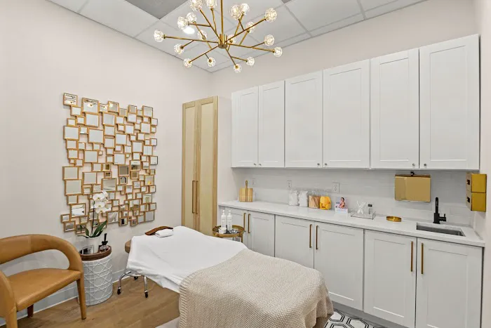 Gulf Coast Cosmetics Picture 1