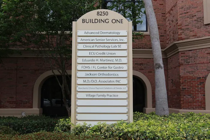 Advanced Dermatology Picture 6