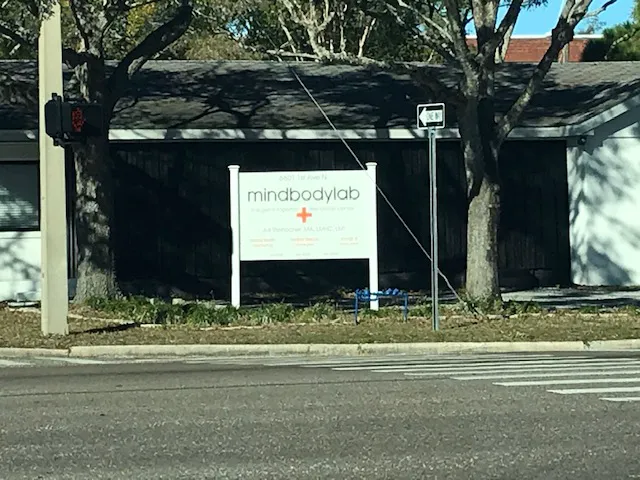 unwind facials and skincare Picture 2