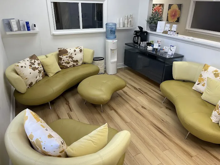 Alice Aesthetics Picture 5