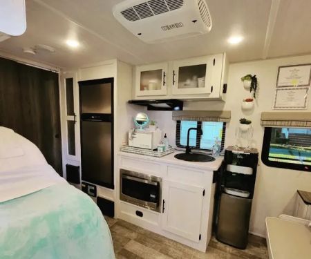 SurFACE Concierge Aesthetics