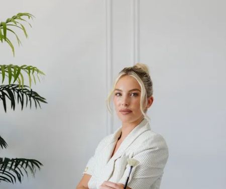 Julia Reynolds Esthetics