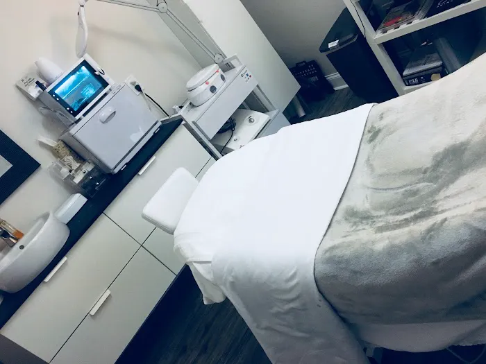 Skin by Jen Picture 7