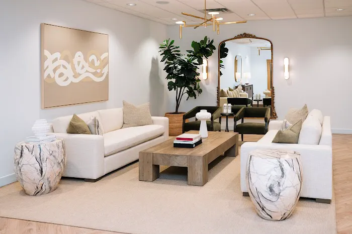 Skin Pharm Picture 3