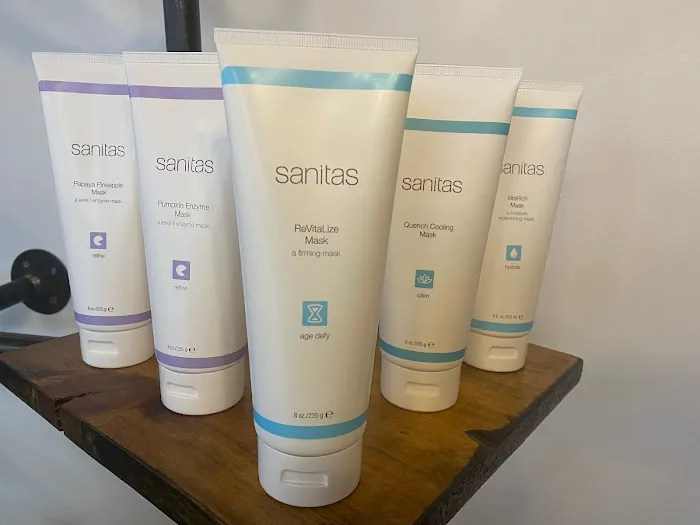 Four of Wands Picture 2