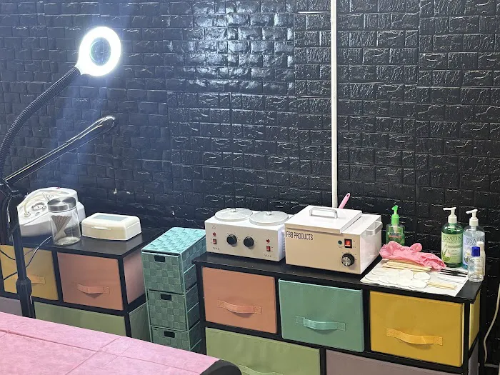 Loveli Aesthetics Picture 3