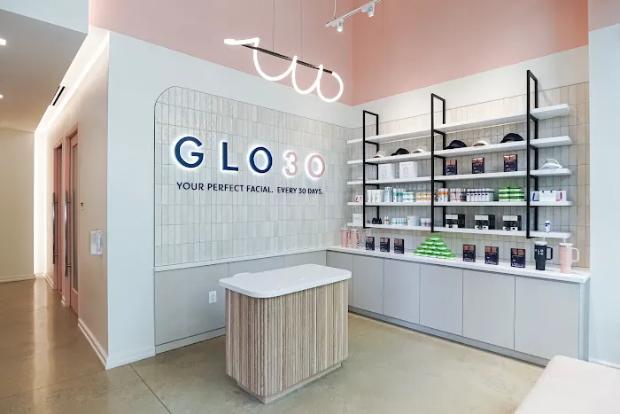 GLO30 Brentwood Picture 1