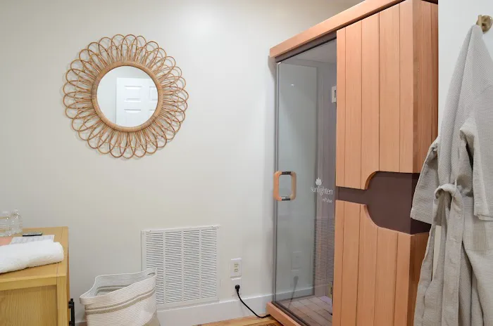 SKINriched Aesthetics + Wellness Picture 6