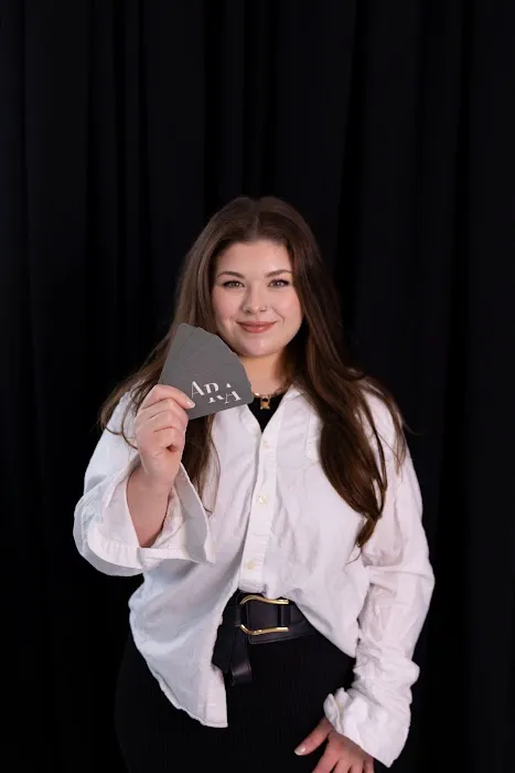 Ali Rae Aesthetics Picture 7