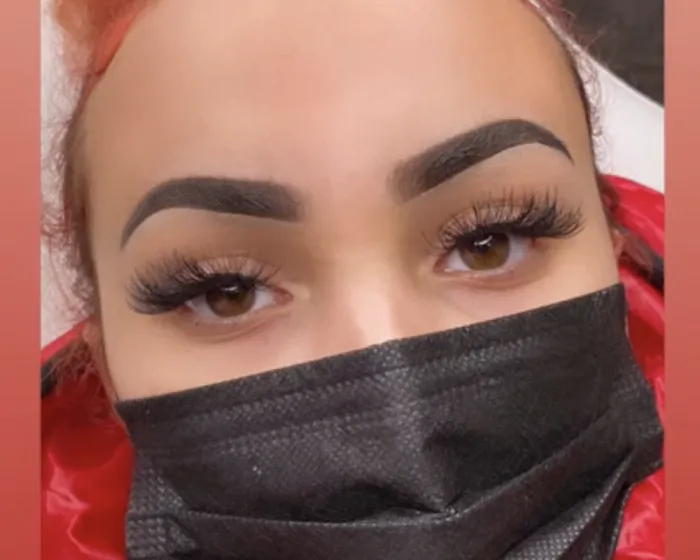 Flawlessly Contoured Picture 4