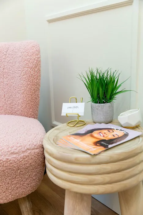 PureSKIN & Wellness Picture 7