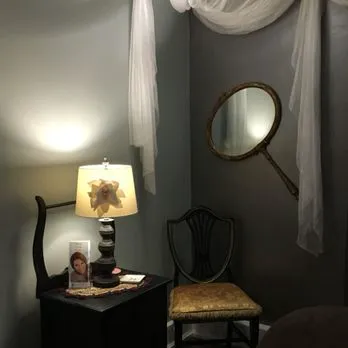 Skin To Adohr Picture 4