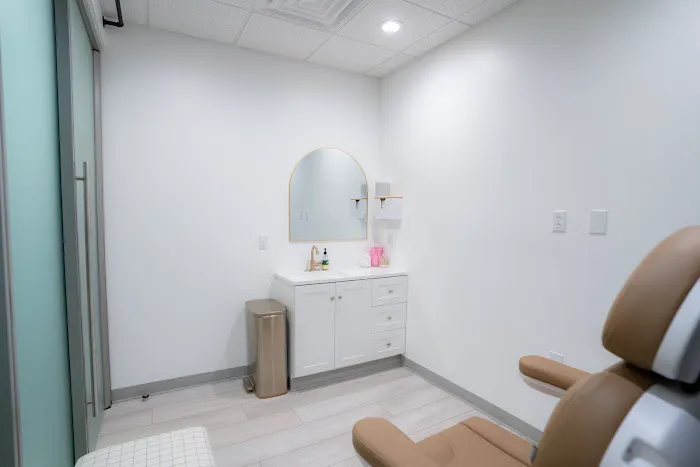 615 Aesthetics Picture 4