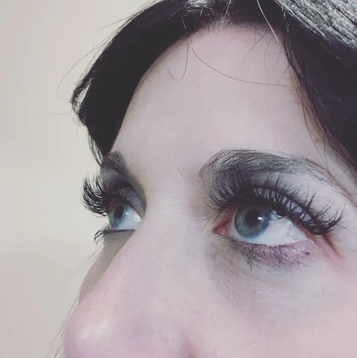 Treasa's Skin and Lash Studio Picture 1