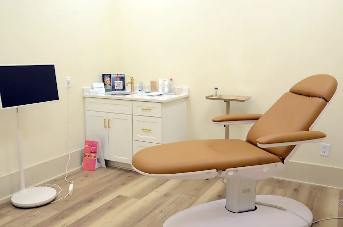 SKINriched Aesthetics + Wellness Picture 6