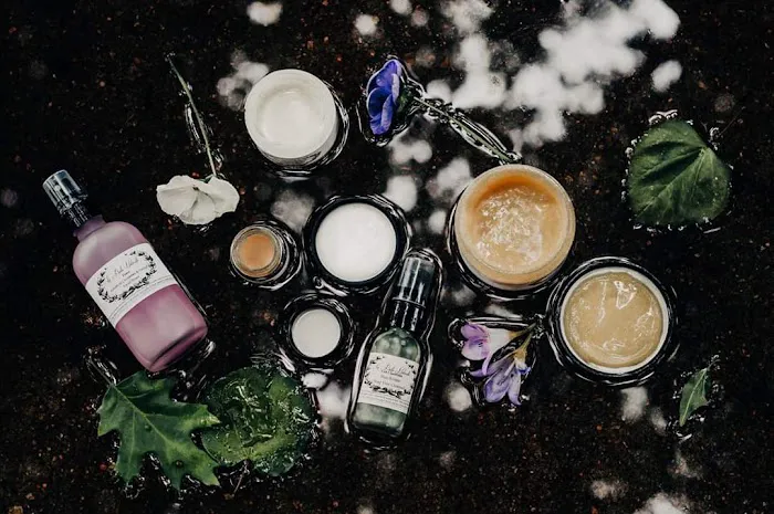 La Belle Naturelle LLC Picture 1