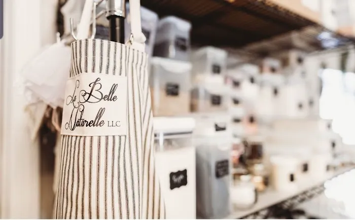 La Belle Naturelle LLC Picture 6