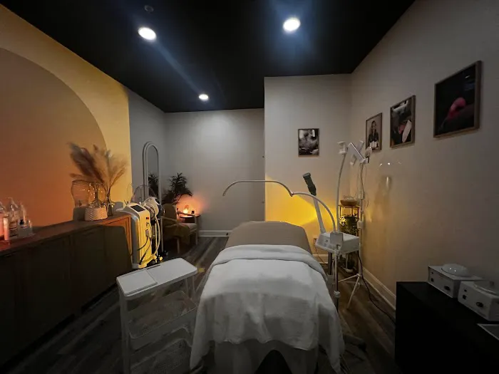 Skin Hub BG, Inc. Picture 1