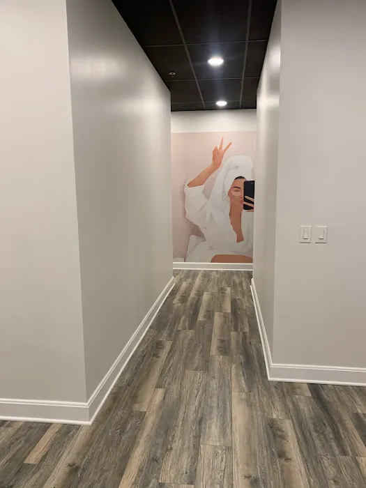 Skin Hub BG, Inc. Picture 5