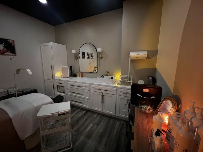 Skin Hub BG, Inc. Picture 8