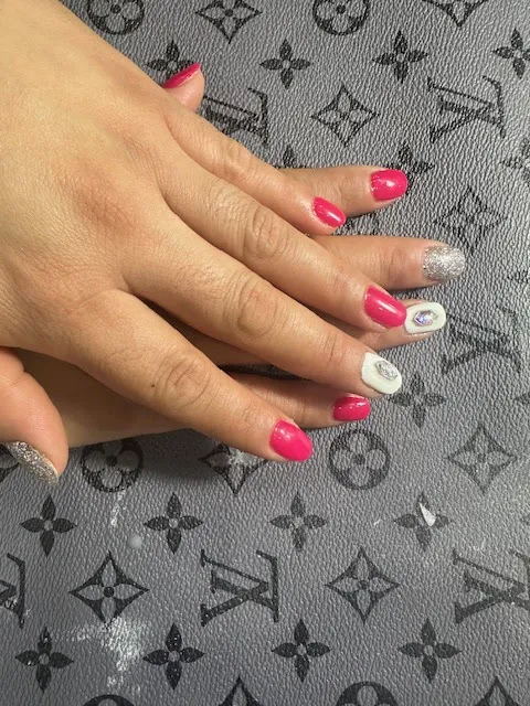 Wynn Ispa Nails Picture 2