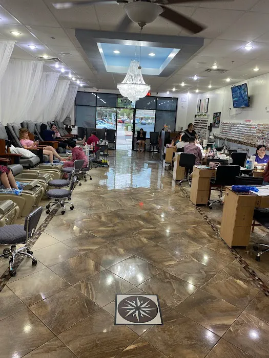 Wynn Ispa Nails Picture 6